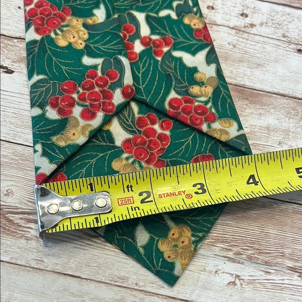 Festive Green and Red Holiday Tie